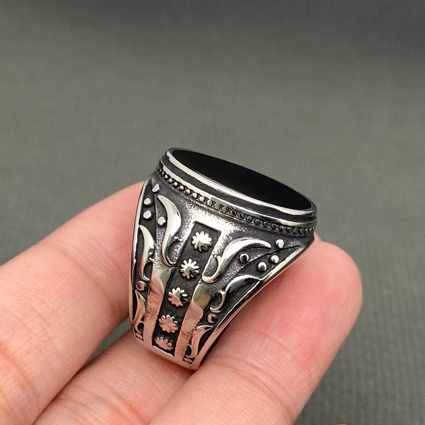 Black Agate Inlaid Stainless Steel Ring