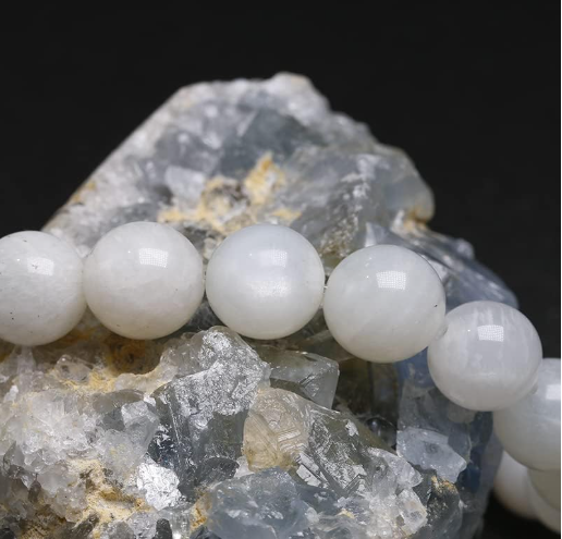 Moonstone bead bracelet