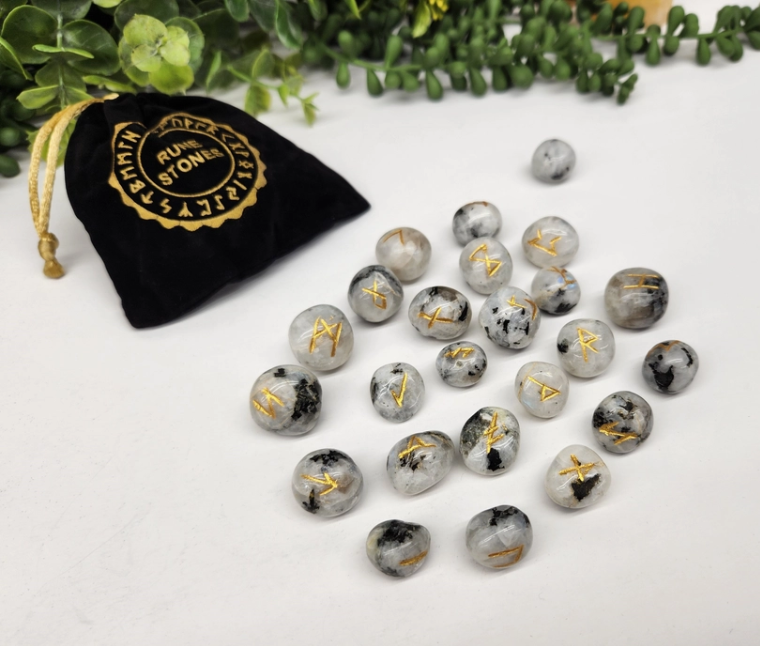 Runes Sets w/ Pouch & Instructions