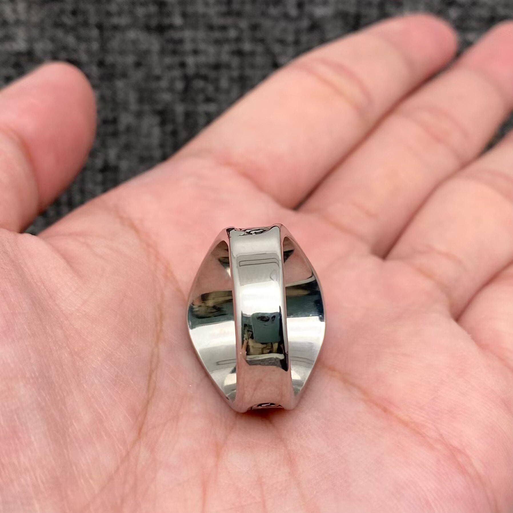 Wolf Head Men's Stainless Steel Ring